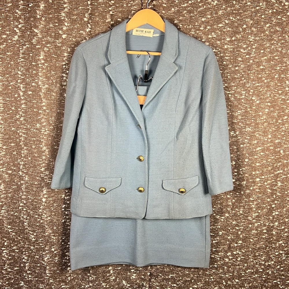 1990s Butte Knit Baby Blue Wool Blazer Jacket with Matching Skirt Size Medium‎